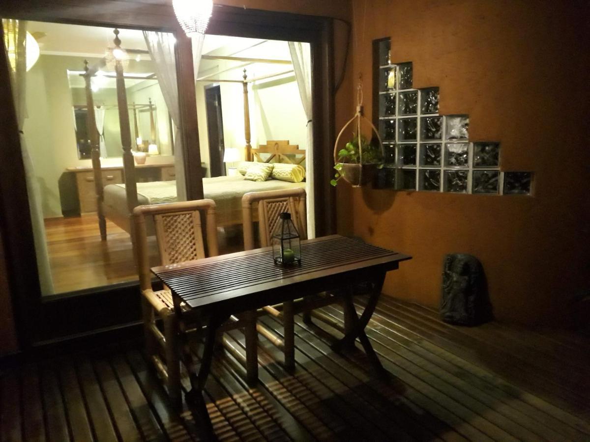 Luxury Suites Vila Indonesia ガロパバ エクステリア 写真