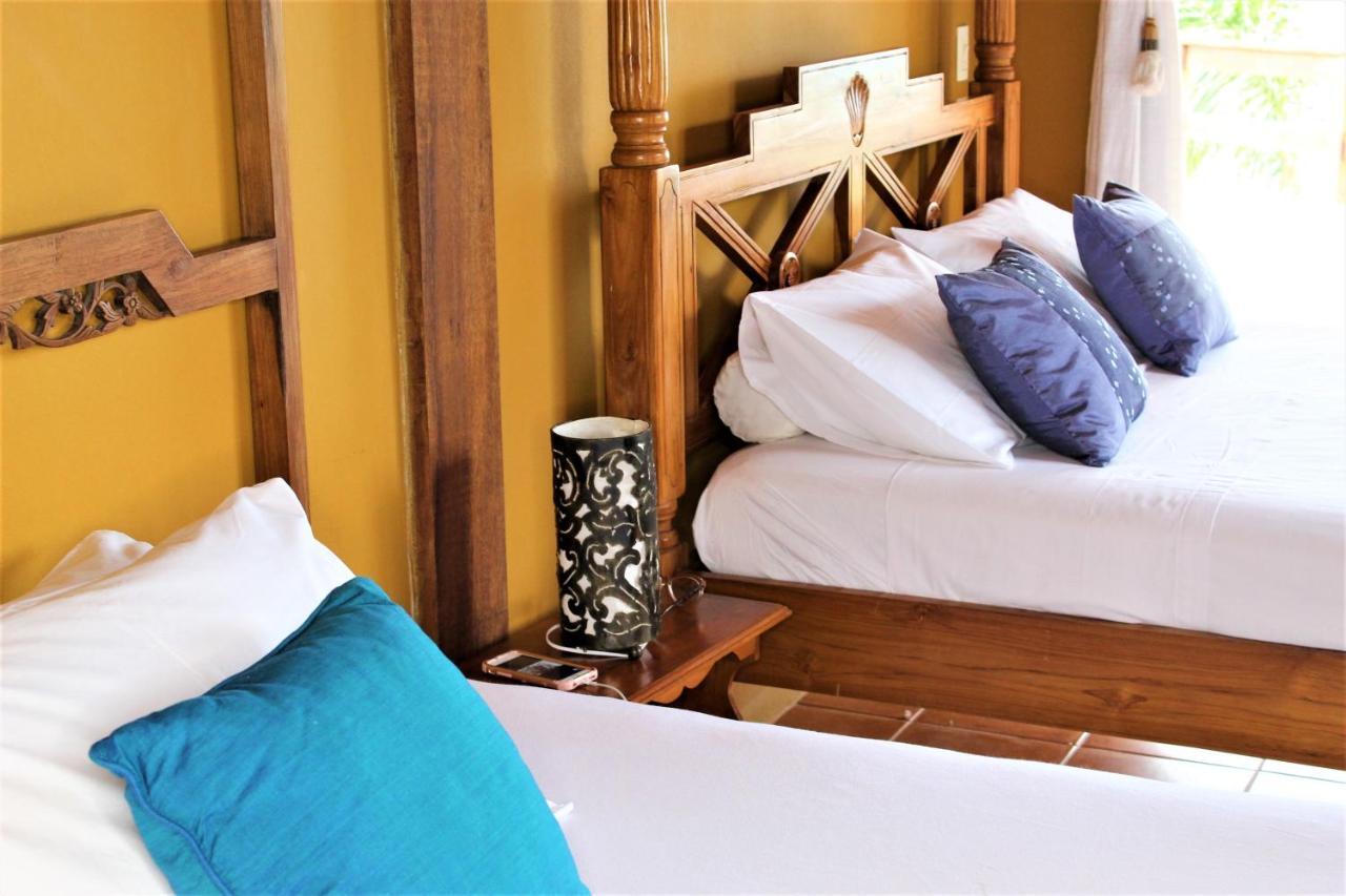 Luxury Suites Vila Indonesia ガロパバ エクステリア 写真